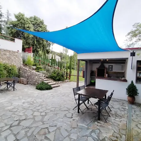 Encinar De Aguas Blancas *