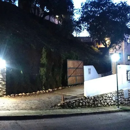 Encinar De Aguas Blancas